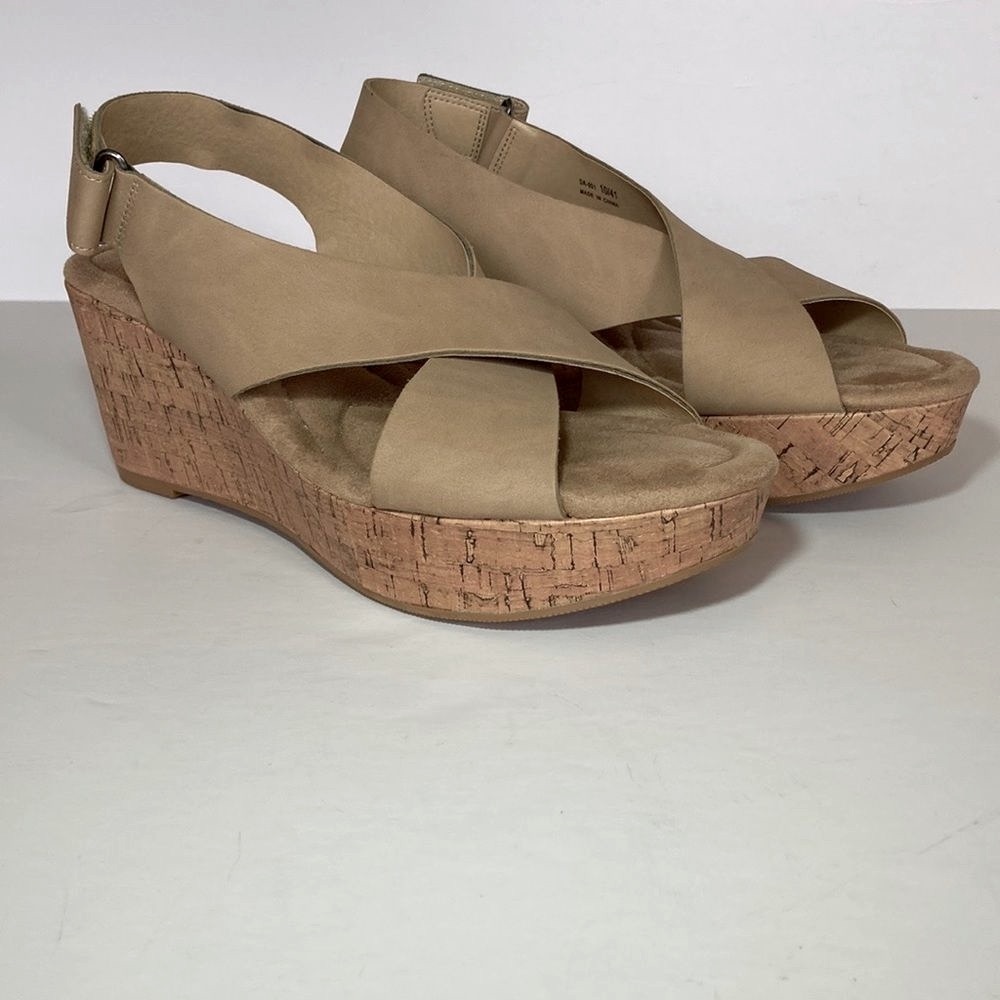 👡CL by Laundry Vegan Leather Cork Wedges Size 10 Medium